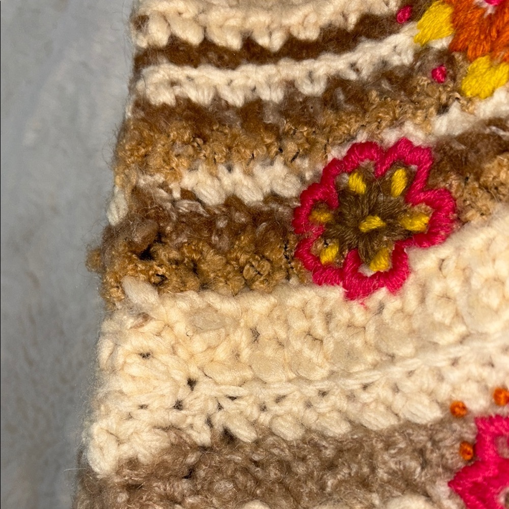Vintage Anthropologie Y2K Sleeping On Snow Floral Knit Cardigan with Hood Small - Picture 9 of 15
